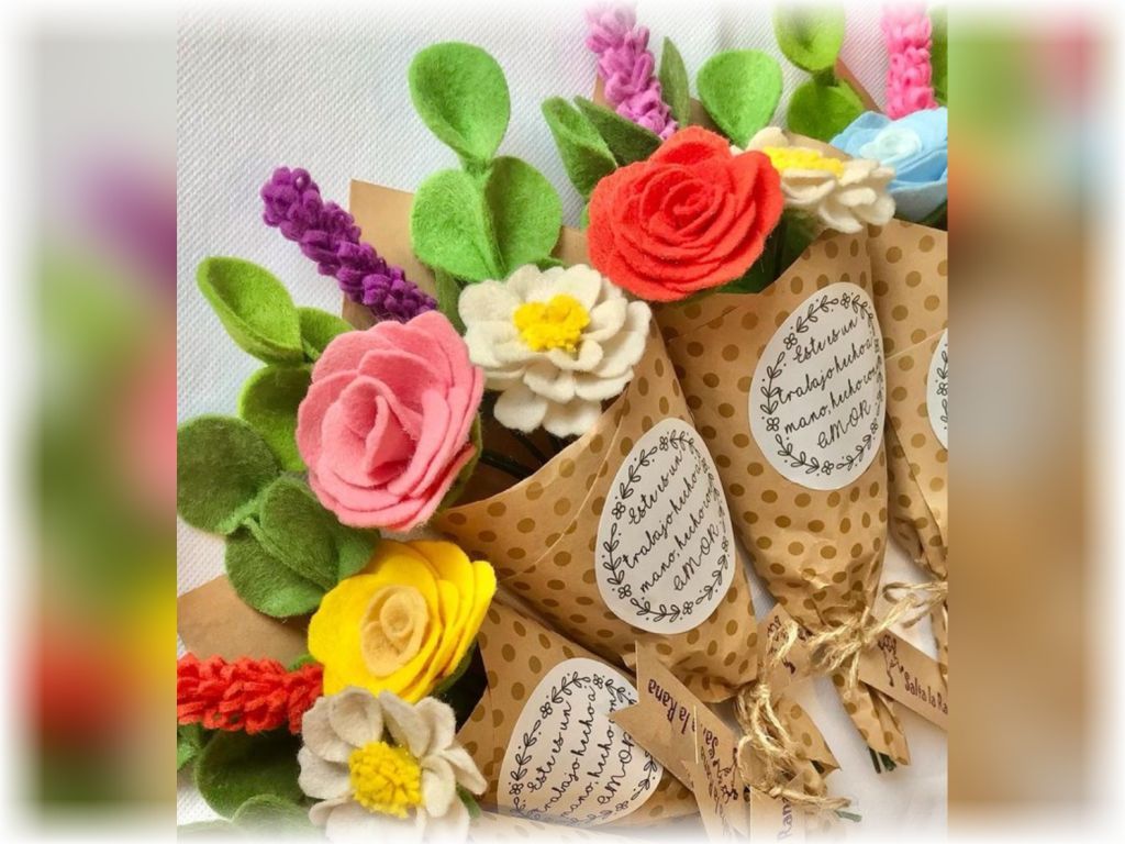 Arreglos de fieltro artesanales