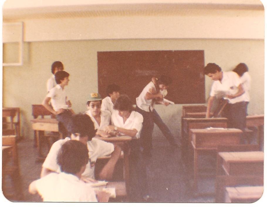 Recreo en el salón de clase